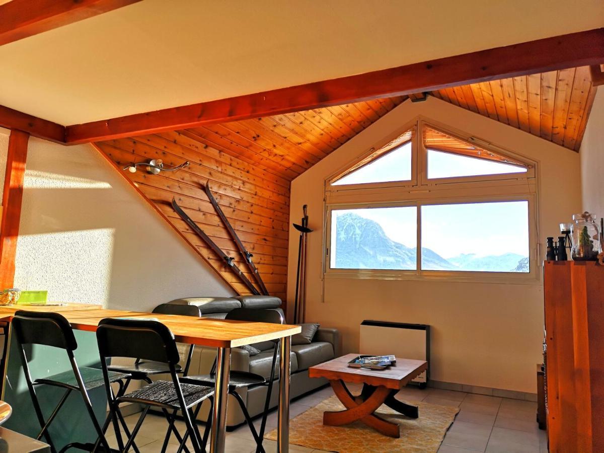 Agreable T3 Mezzanine Jusqu'A 5 Personnes Apartment Briancon  Ngoại thất bức ảnh