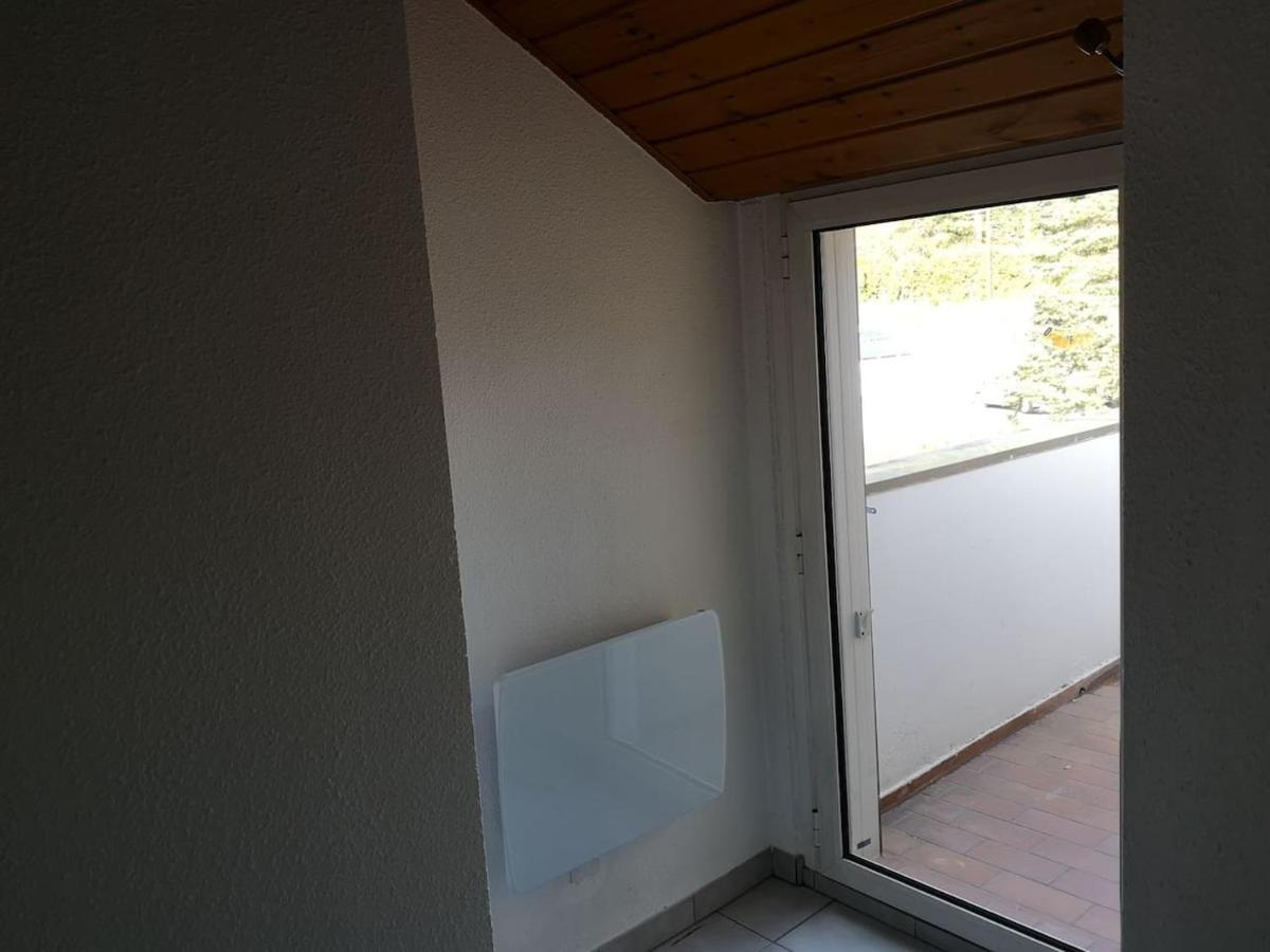 Agreable T3 Mezzanine Jusqu'A 5 Personnes Apartment Briancon  Ngoại thất bức ảnh